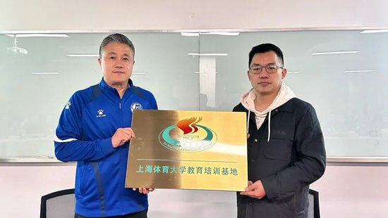 bg真人视讯成为网络上最具竞争力的都市俱乐部详情图